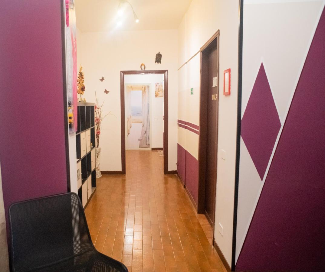 B&B Italo House Опера Екстериор снимка